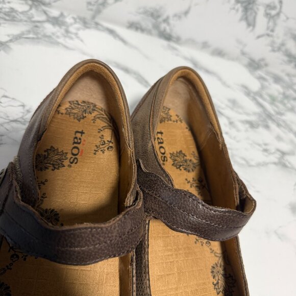 Taos Women 8.5 Bravo Mary Jane Flats Brown Leather Comfort Closed Toe Shoe - Picture 6 of 7
